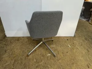 Boss Design ‘Toto’ swivel chair