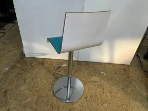 Frovi wooden bar stool