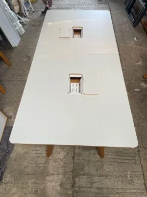 Allermuir high table white